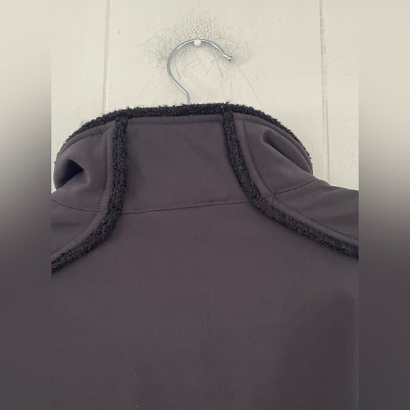 Spyder Black Nylon Jacket Boucle Sleeves Paisley Trim Women’s Size 8 US - Picture 12 of 12